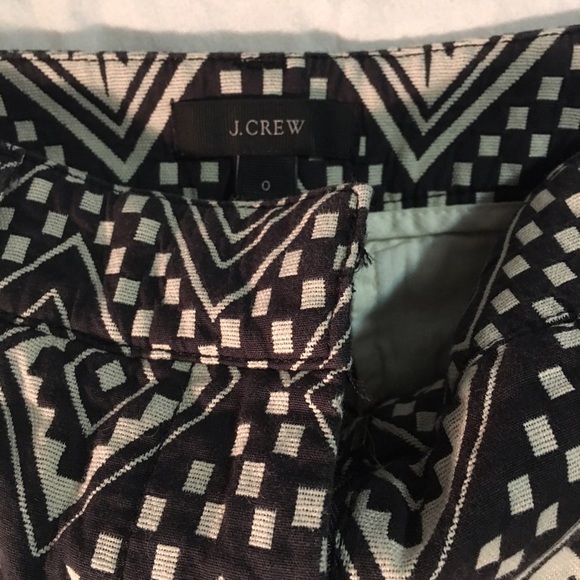 J CREW AZTEC SHORT - Picture 3 of 6