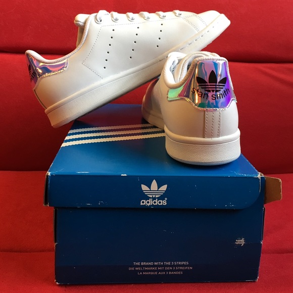 Holographic Stan Smiths