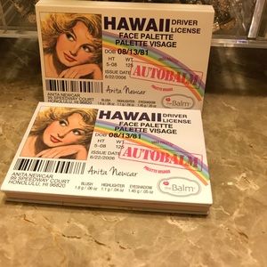 Eyeshadows and blush