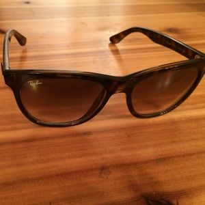 Ray-Ban Unisex Highstreet RB 4184 710/51