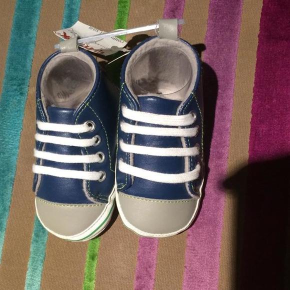 NWT Blue High-Top Tennis Shoes - Picture 3 of 4