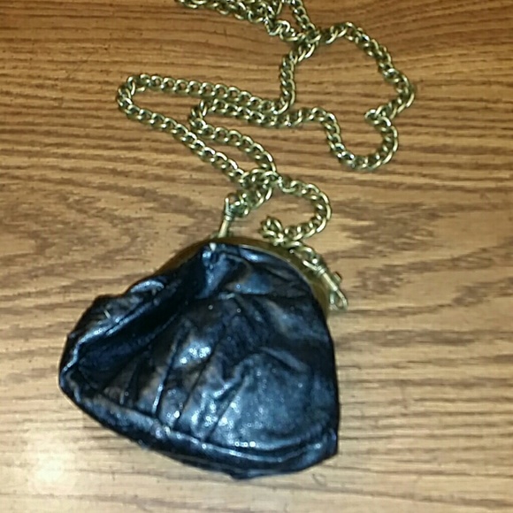 Little bit purse with chain!!! - Picture 2 of 2