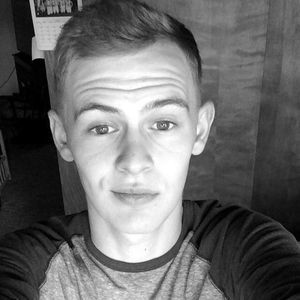 Meet your Posher, Zackery