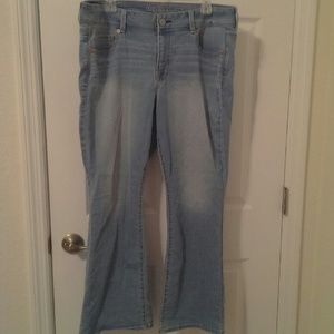 Light wash jeans