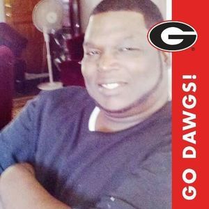 Meet your Posher, Derrick