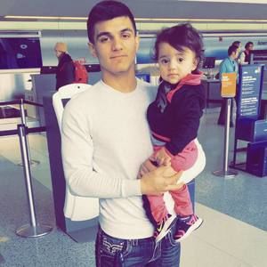 Meet your Posher, Ali