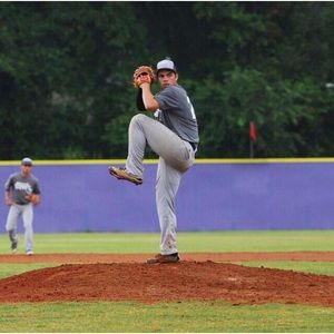 Meet your Posher, Casey