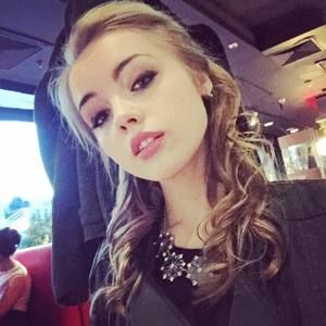 Meet your Posher, Natasha