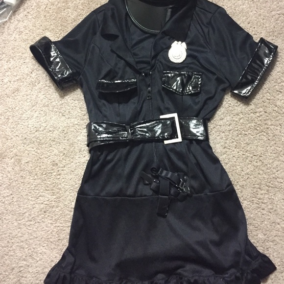 Sext cop costume 🚨