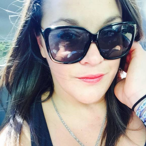 Meet your Posher, Jerri - Picture 8 of 8