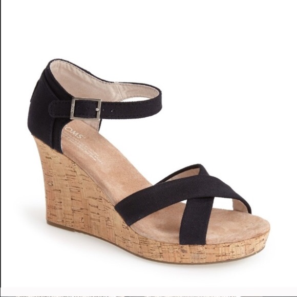 Toms Strap Wedge