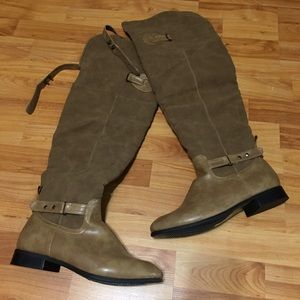 Knee high Boots!