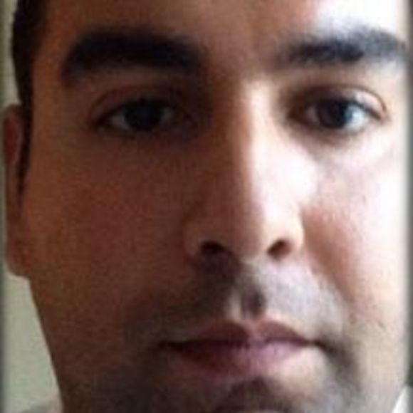 Meet your Posher, Dhiren