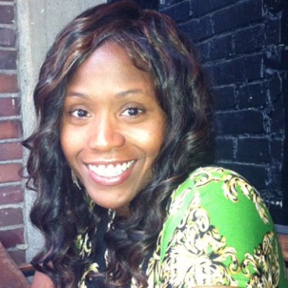 Meet your Posher, Mikisha