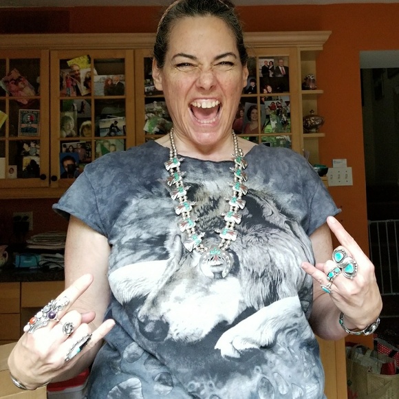 Meet Your Posher - Picture 8 of 8