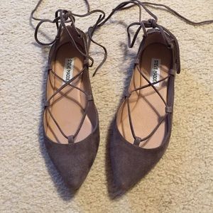 Steve Madden Suede Lace Up Flats