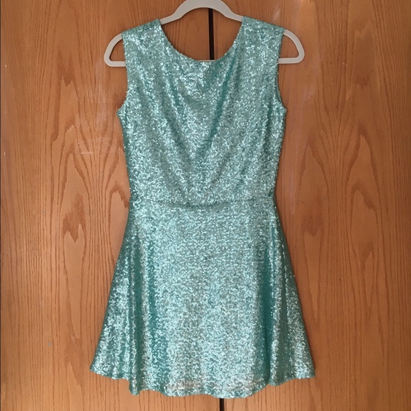 Tobi Dress