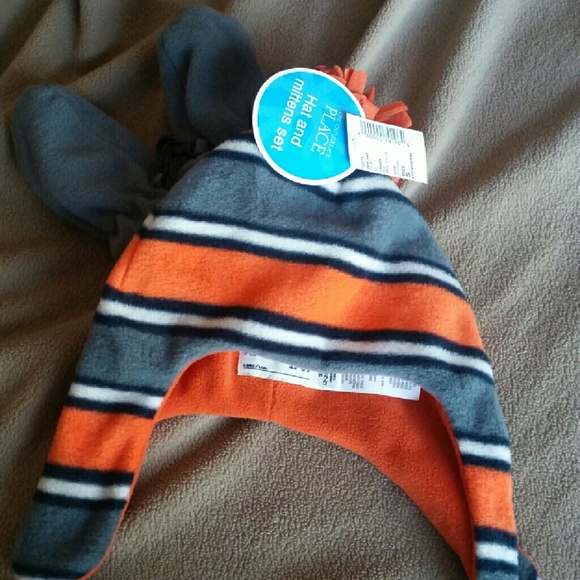 Hat and Mittens. Fleece. The Children's Place