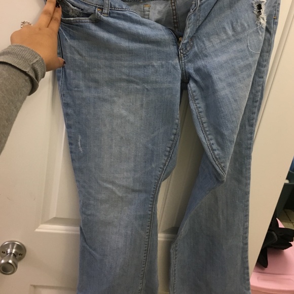 American Eagle Artist Jeans
