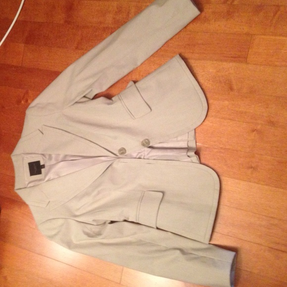 The Limited light tan blazer