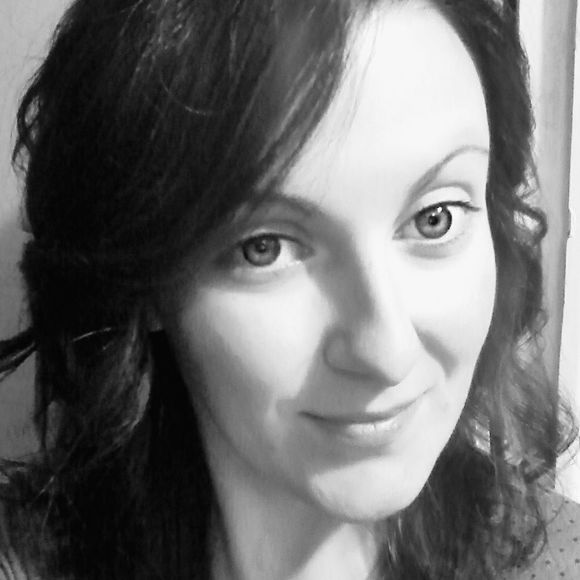 Meet your Posher, Sharon