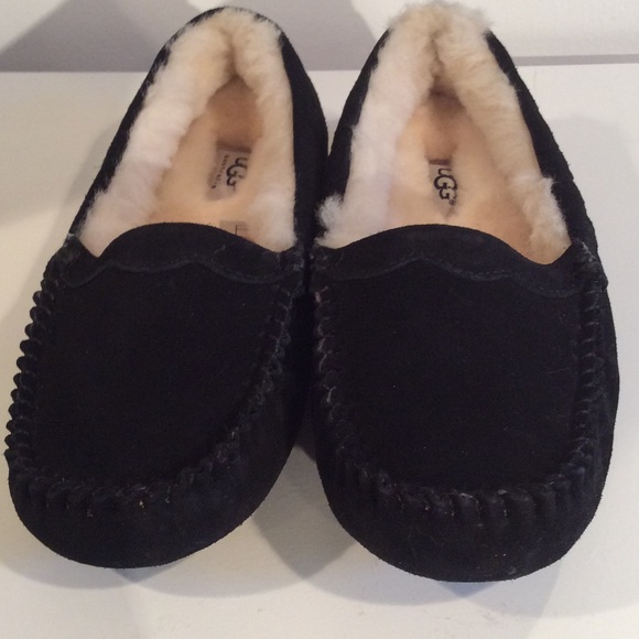 NWT🌟UGG Australia Scalloped Mocassin - Picture 2 of 4