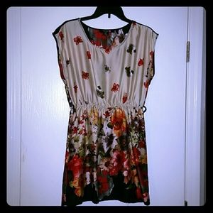 Forever 21 Cream and black flower dress