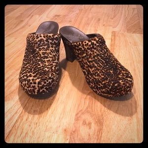 Dansko Leopard Rae Mule Clogs Size 38 - US 7.5/8