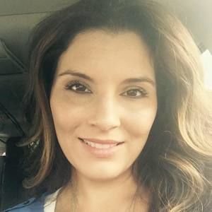 Meet your Posher, Angela