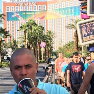 Meet your Posher, Alejandro