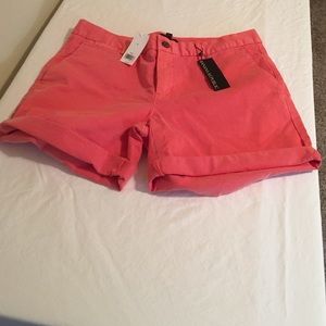 Banana Republic chino roll up short