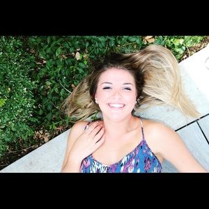 Meet your Posher, Paige