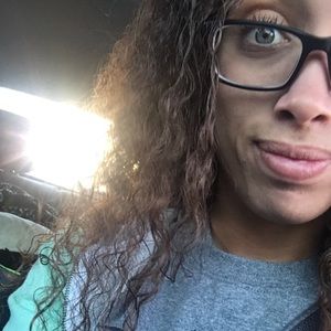 Meet your Posher, Michaela