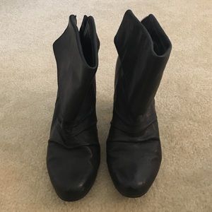 Jessica Simpson bootie