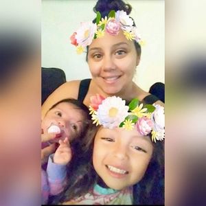 Meet your Posher, Crystal