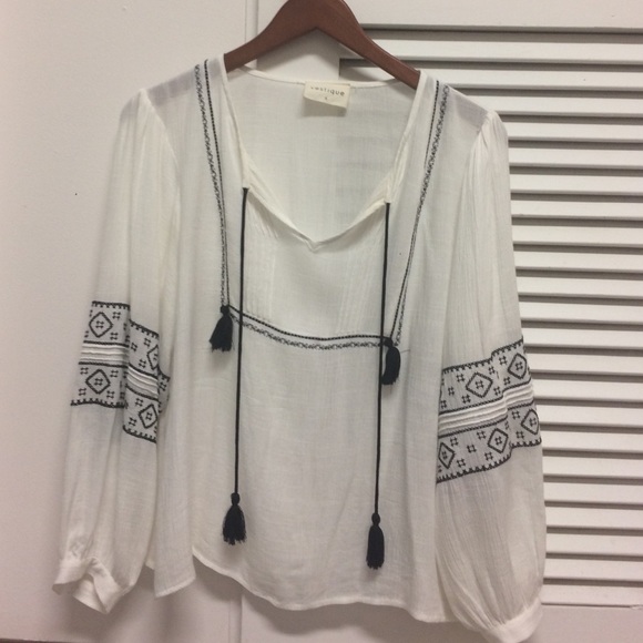 Vestique Season Breeze Top