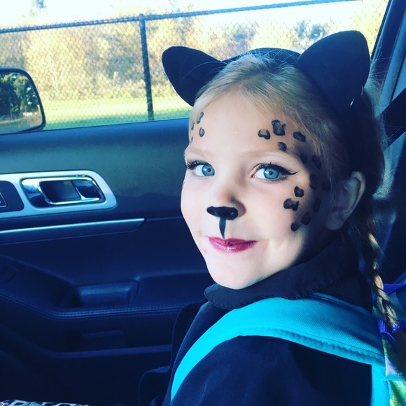 Meet your Posher, Sarah - Picture 3 of 3