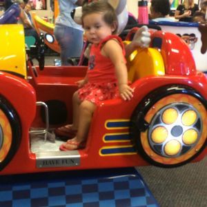 Meet your Posher, Anibal