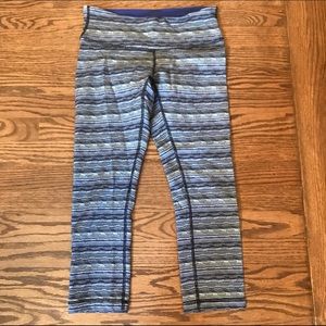 Size 6 Blue Lululemon crops