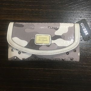 Guess Wallet