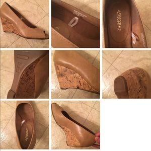 Aerosoles SOUPER DUPER Tan, Peep Toe Cork Wedge