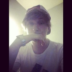 Meet your Posher, Zachary