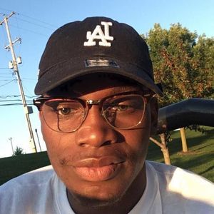 Meet your Posher, Lucas