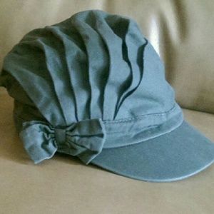 H&M hat