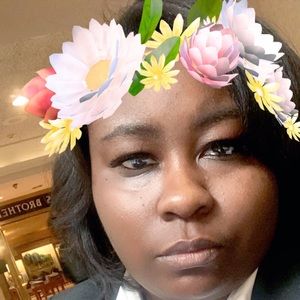 Meet your Posher, Kay