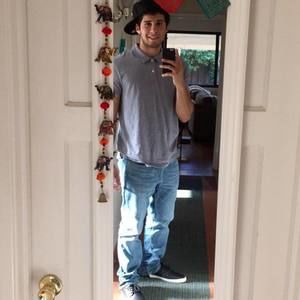 Meet your Posher, Ramiro