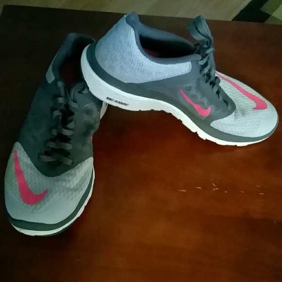 Nike FS Light Run 3