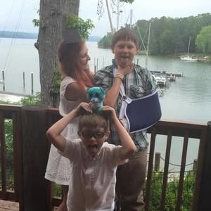 Meet your Posher, Ethan