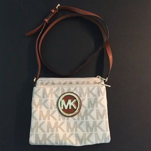 Michael Kors cross body