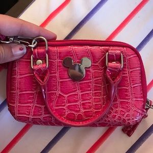 Minnie Mouse wallet + phone holder bag